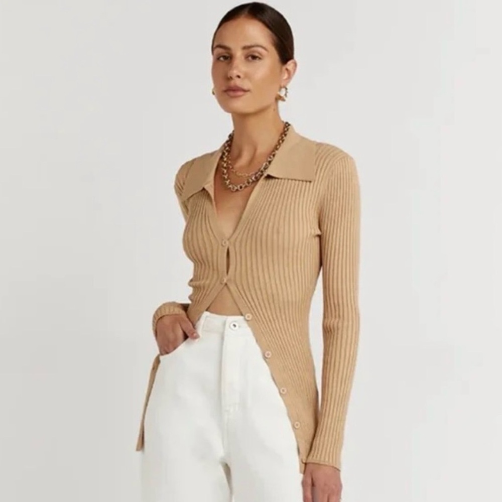 Dissh tan camel knit ribbed button collared cardigan